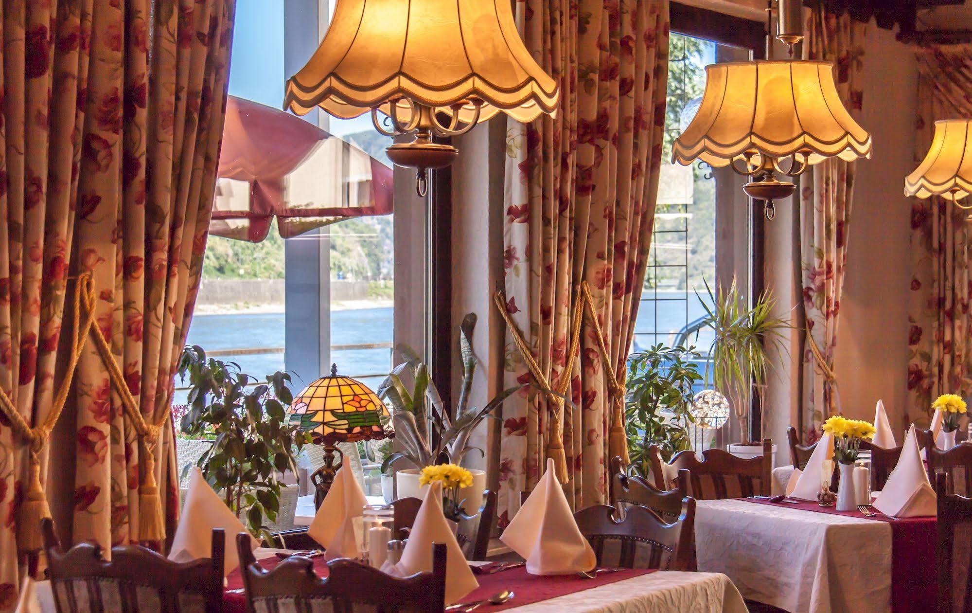 Hotel & Restaurant Krone Kestert Экстерьер фото