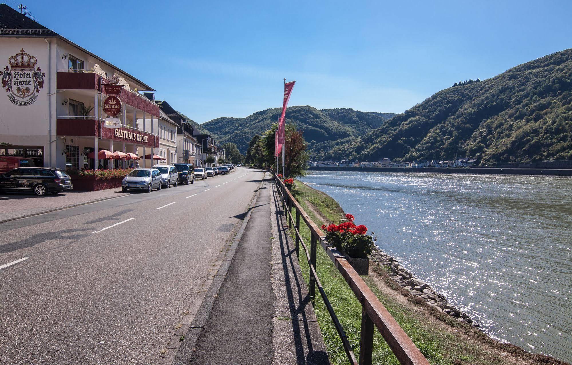 Hotel & Restaurant Krone Kestert Экстерьер фото