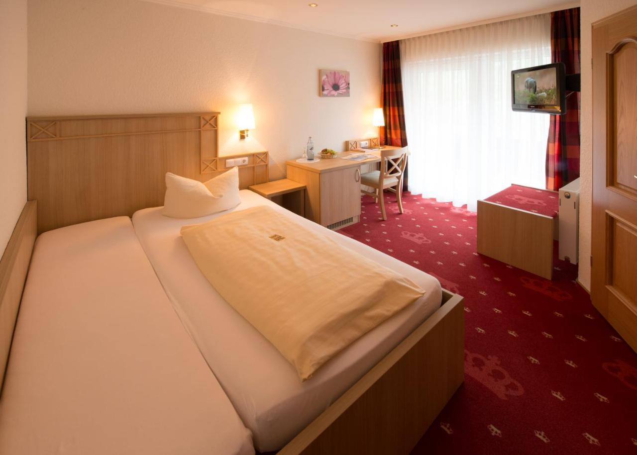 Hotel & Restaurant Krone Kestert Экстерьер фото